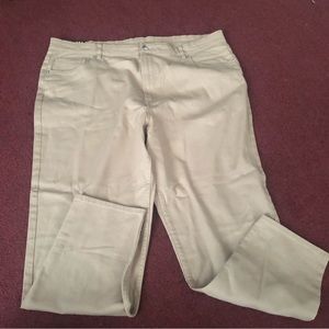 H&M divided mom loose fit twill pants size 20